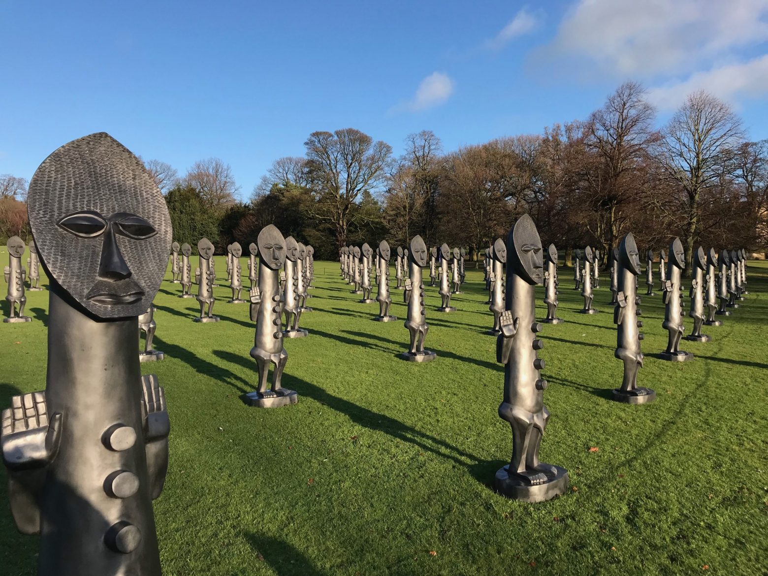 Statues organised in a grid